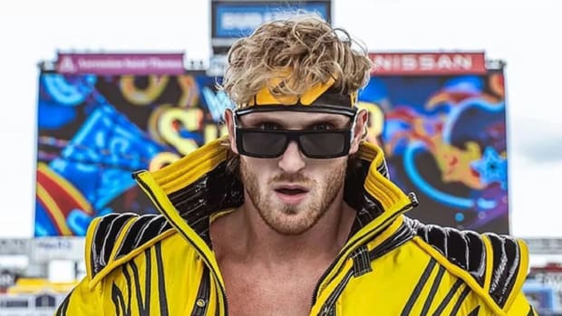 Logan Paul in his wrestling-costume.